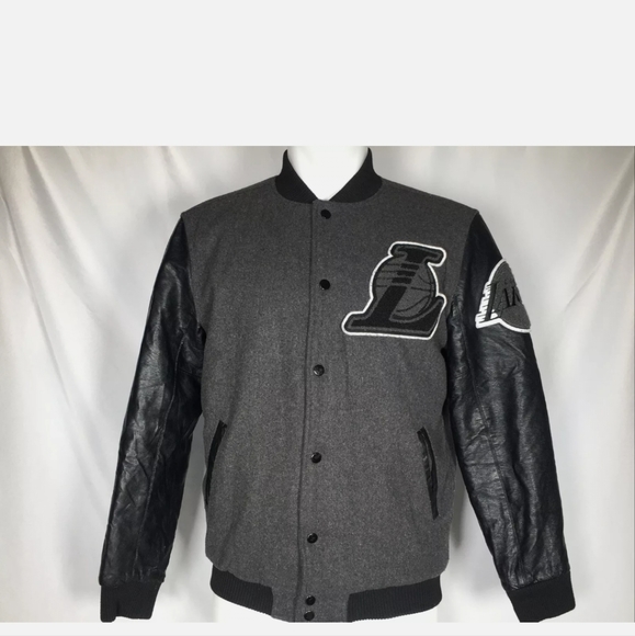 Vintage Lakers jacket - Picture 6 of 6